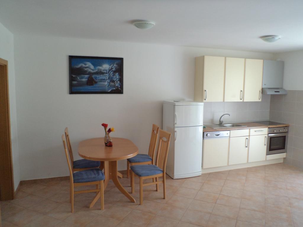 Apartments Petrin Толмин Екстер'єр фото