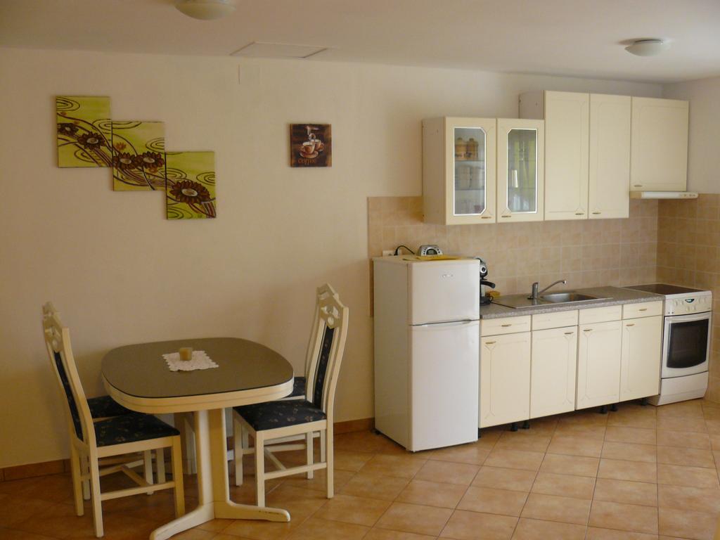 Apartments Petrin Толмин Екстер'єр фото